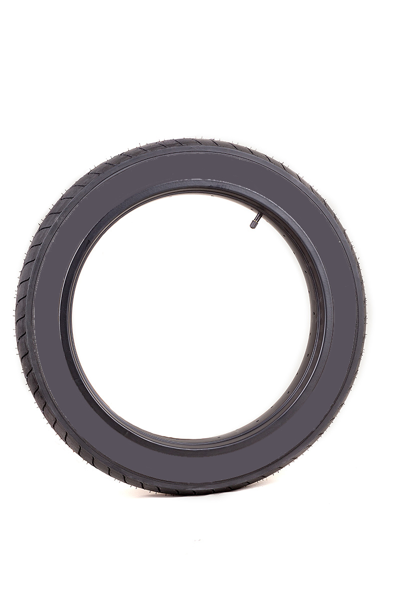 Reifen 24 x 3.0 reinschwarz
