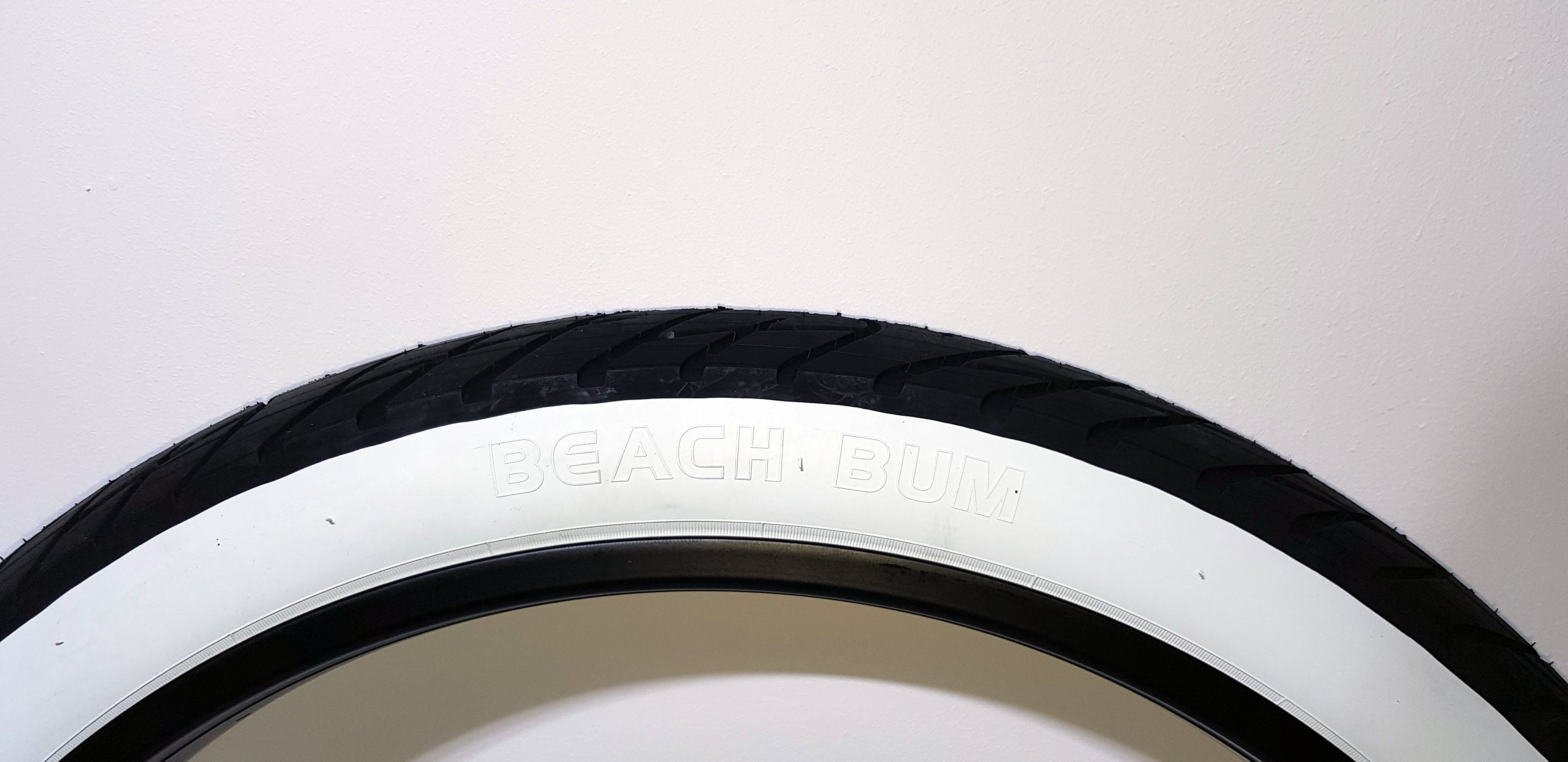 Reifen Beach Bum 26 x 3.0 Weißwand