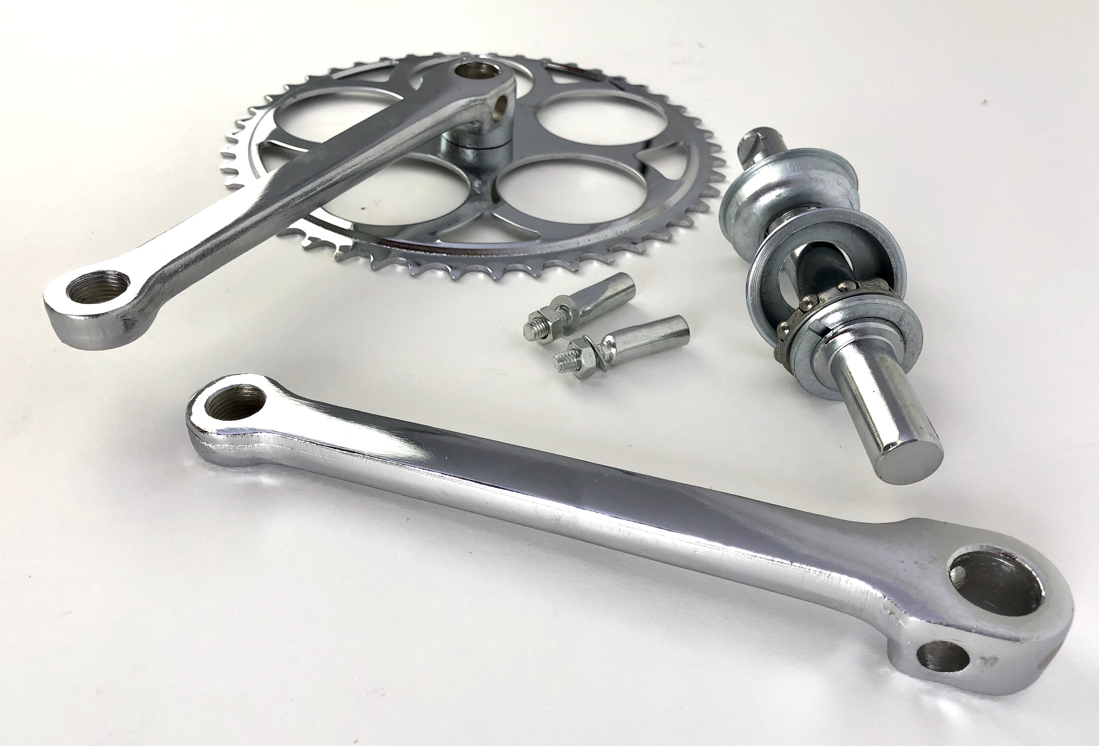 Kettenrad Pedalarme Classic verchromt, 46 Zähne mit Innenlager und 2 Keilen