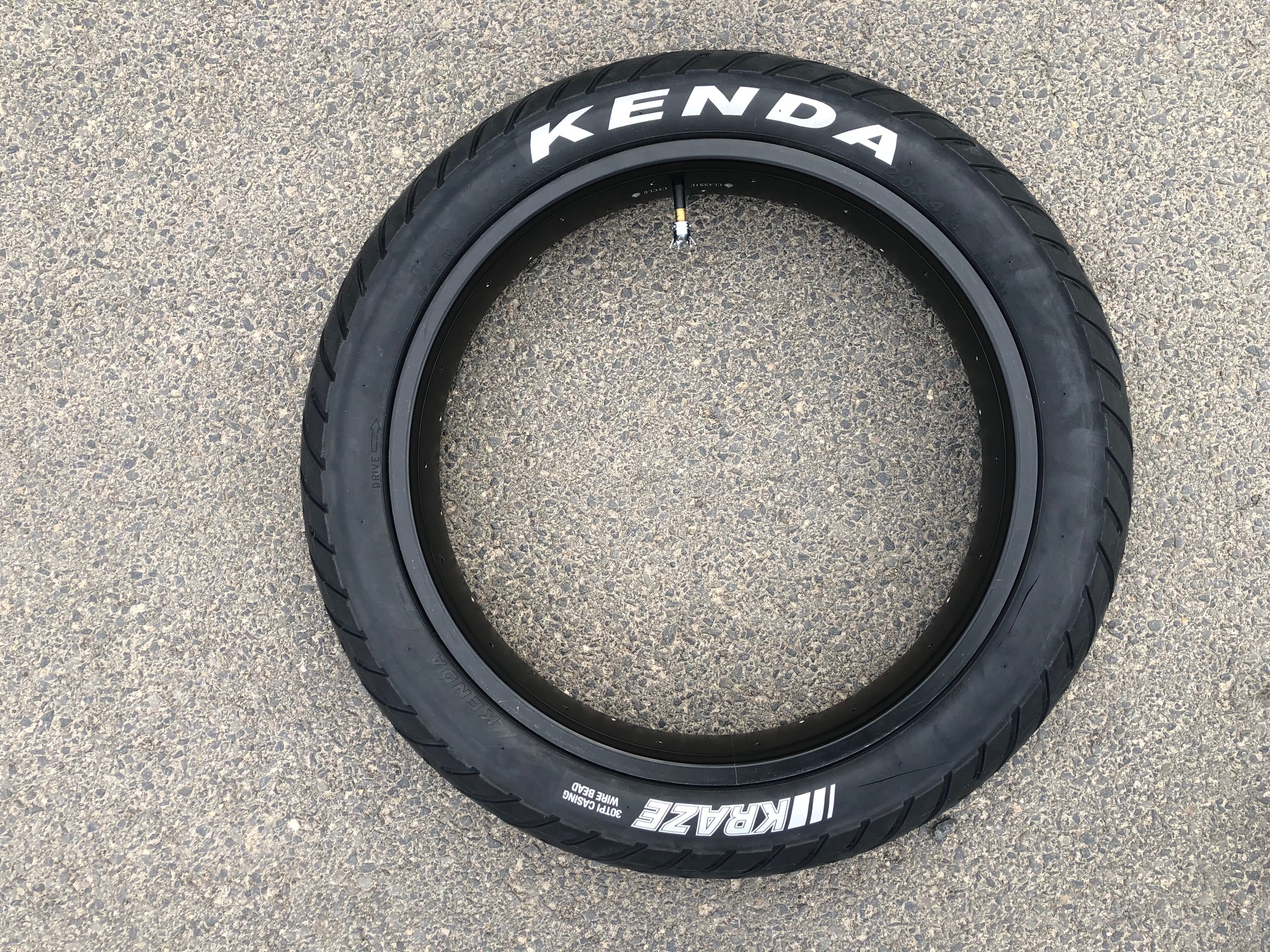 204 Reifen Kenda Kraze 20 x 4 1/4 Motorradprofil