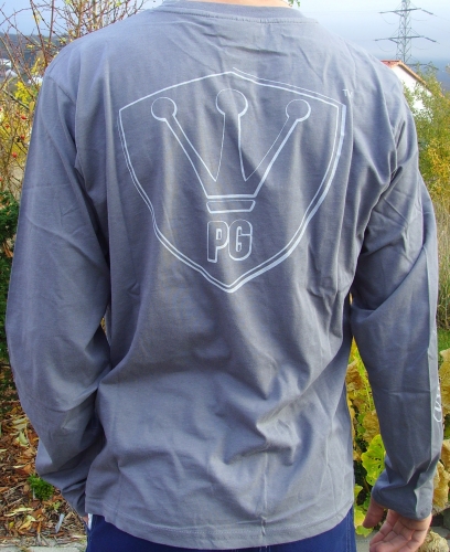 T-Shirt grau mit langen Ärmeln