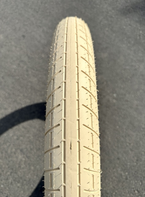Reifen Street Brick Semi Slick 26 x 3.0 creme
