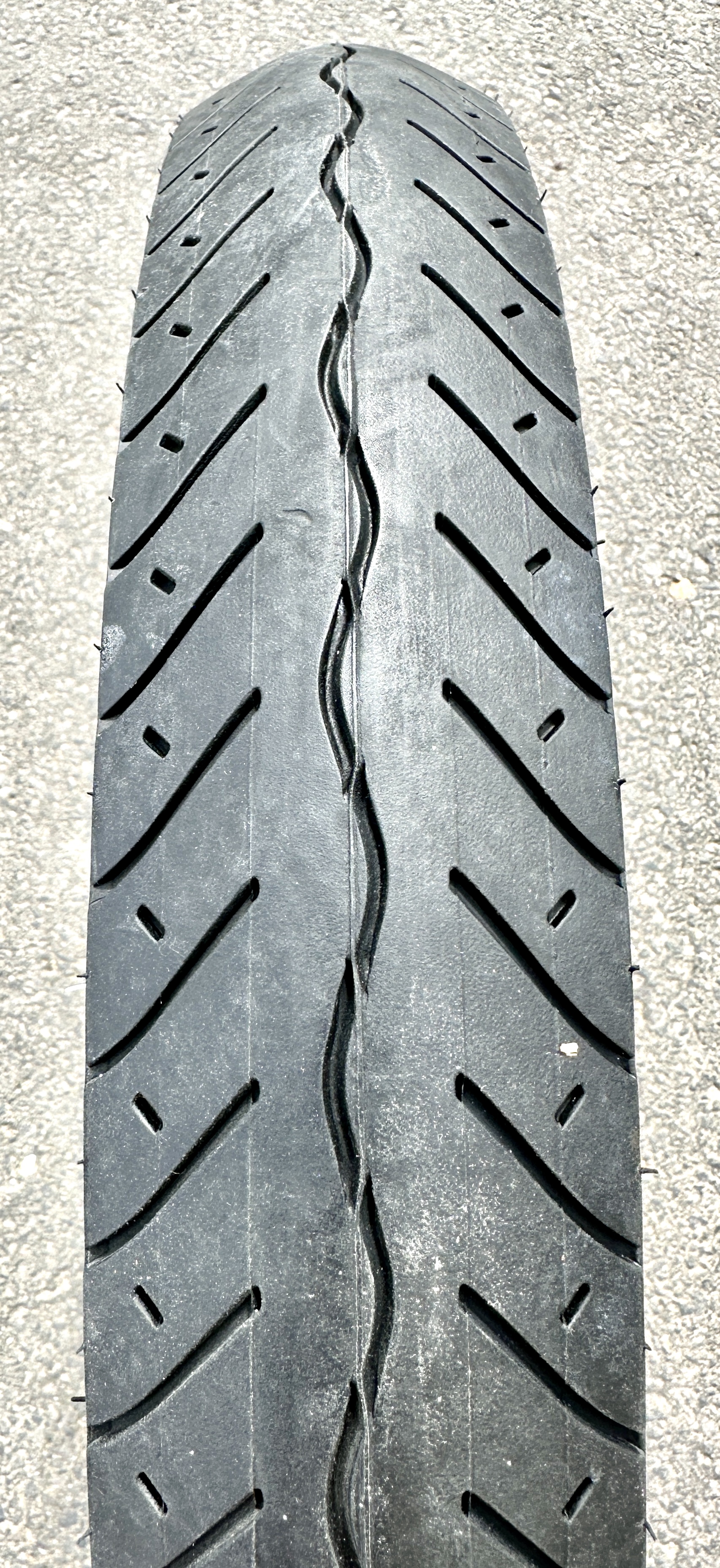 Reifen Street Hog 20 x 3.0 schwarz