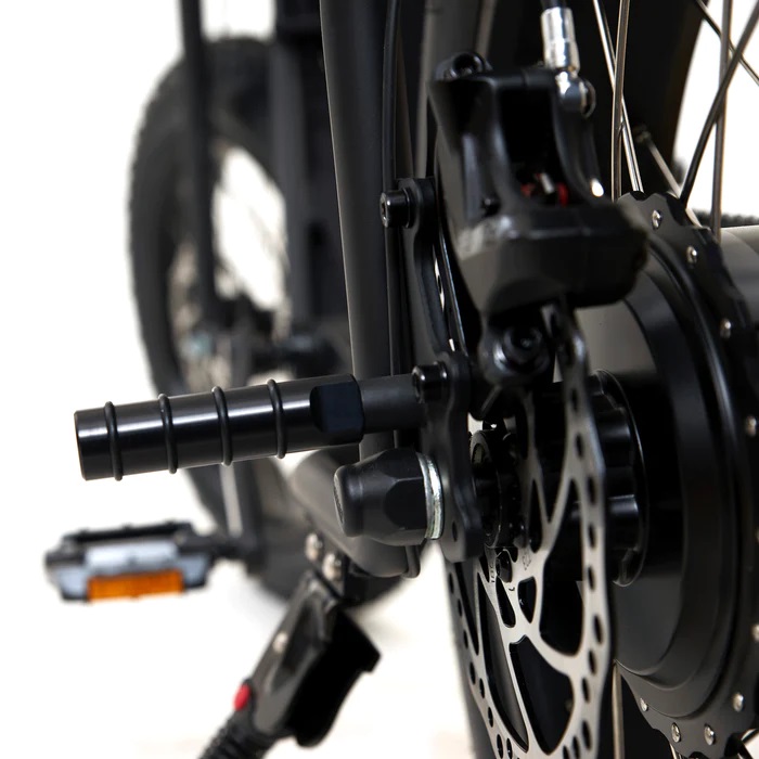 Fußrasten schwarz M10 Gewinde für 20x4 E-Bikes vorne / hinten