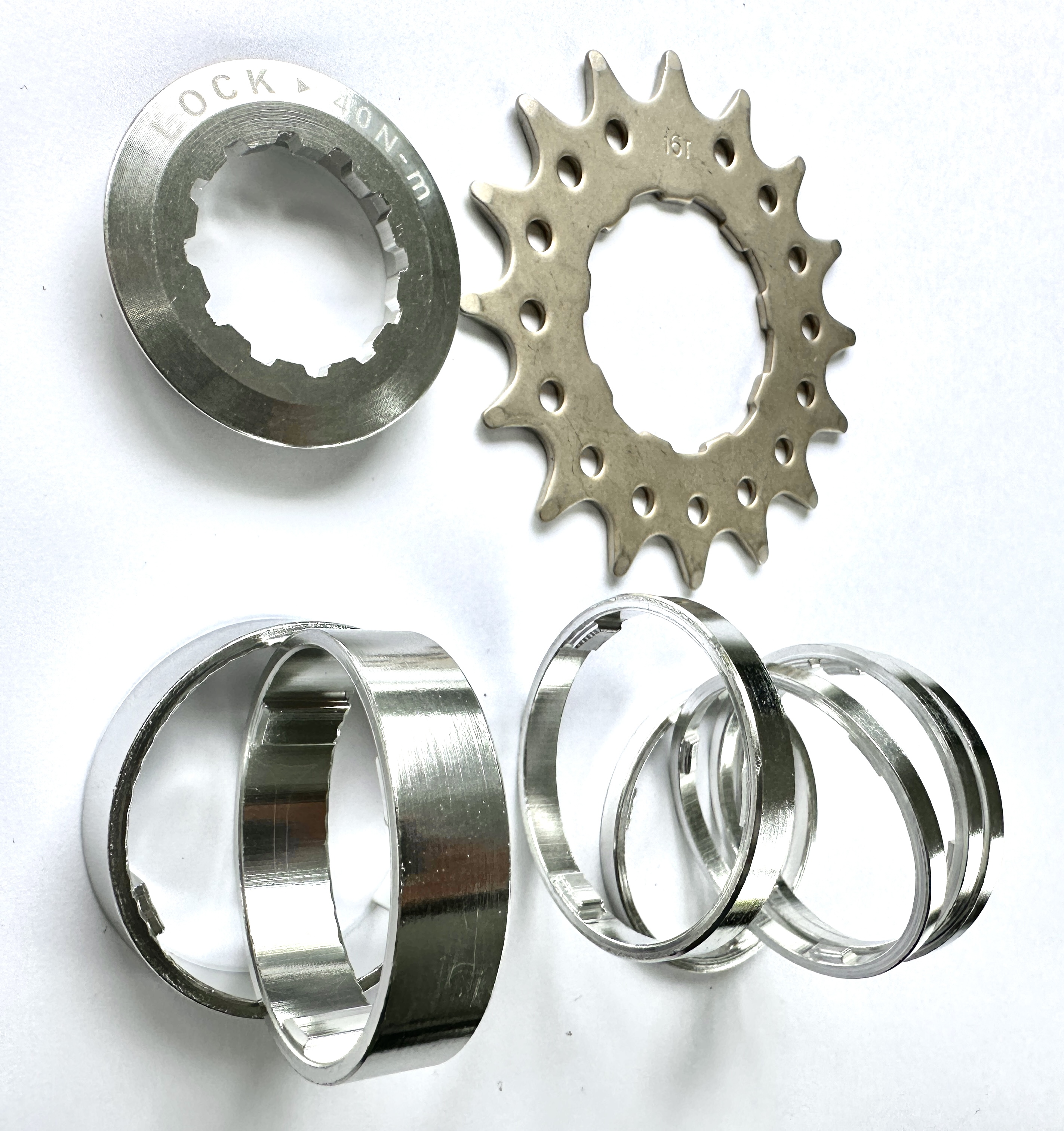 Point Single Speed Ritzel mit 16 Zähnen und Distanzring-Set