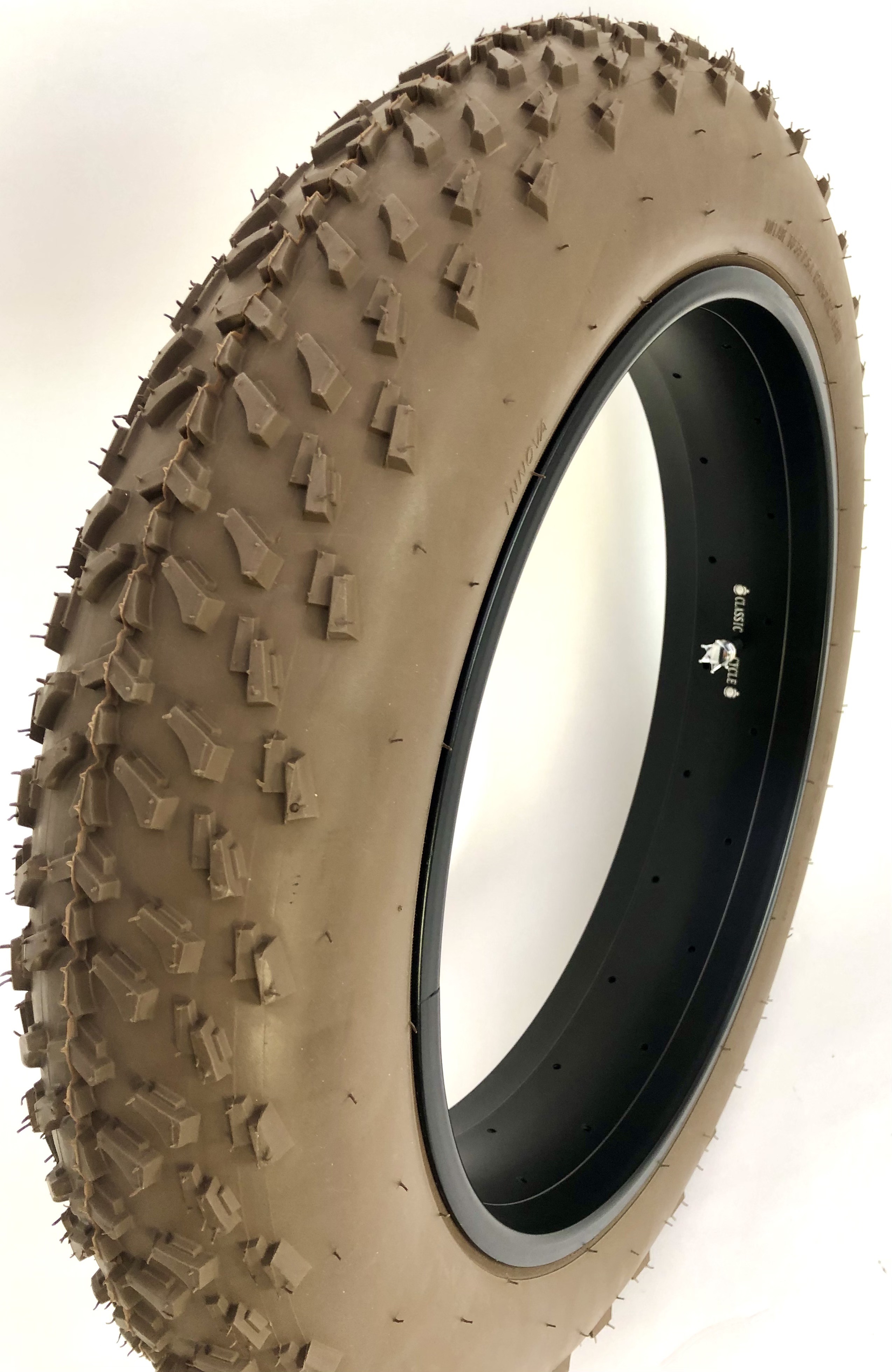 204 Reifen 20 x 4.0 braun