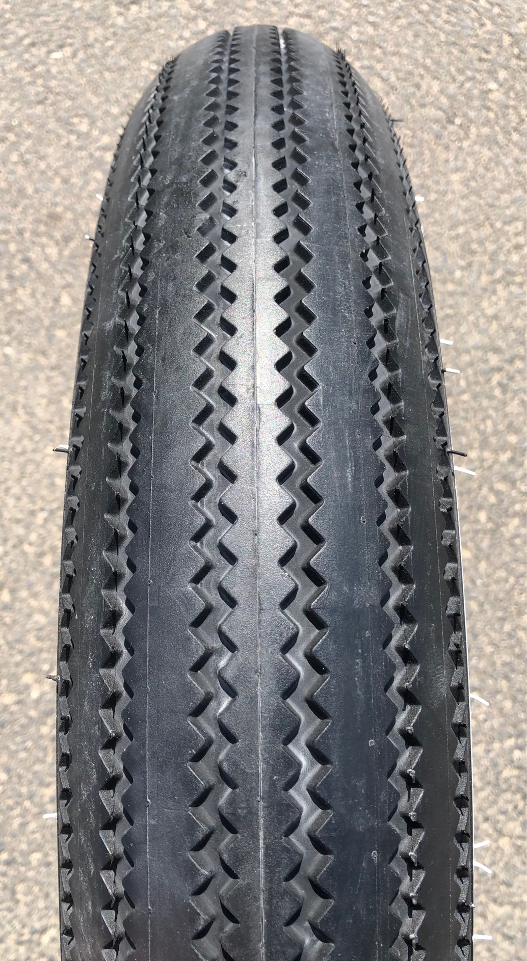 204 Reifen Zig Zag 20 x 4.0 - 97/102 - 406
