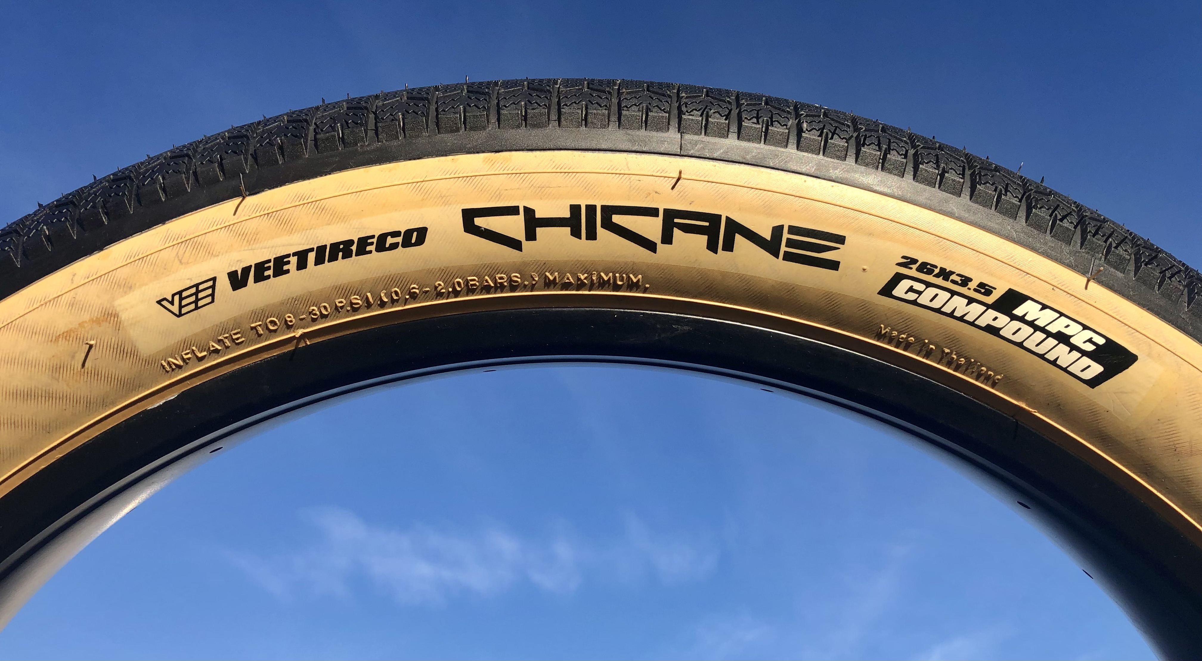 Reifen Vee Rubber Chicane Skinwall 26 x 3.5 - 89 - 559