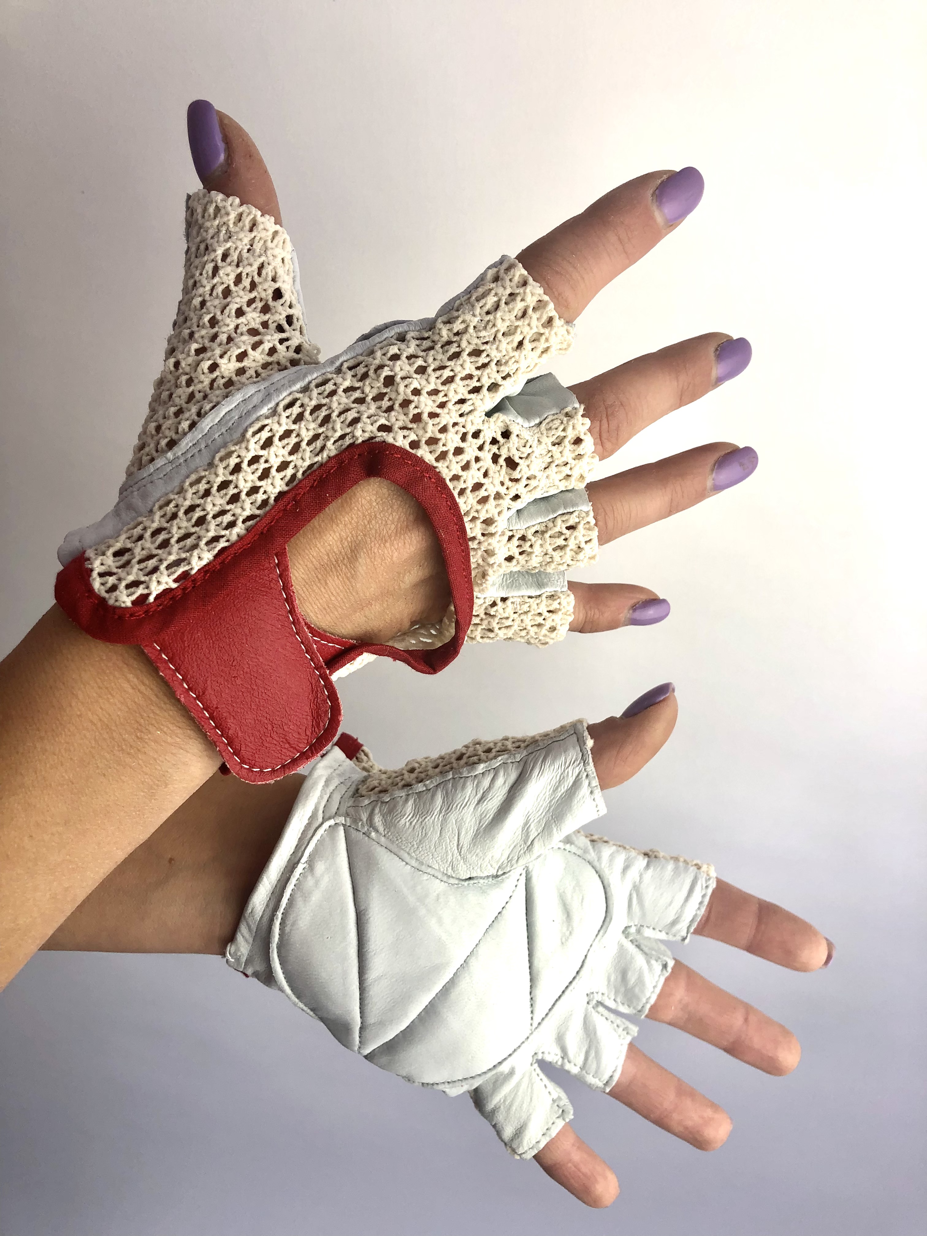 Original GANT 1970s Vintage Fahrradhandschuhe, Fahrerhandschuhe weiß / rot, Größe 8