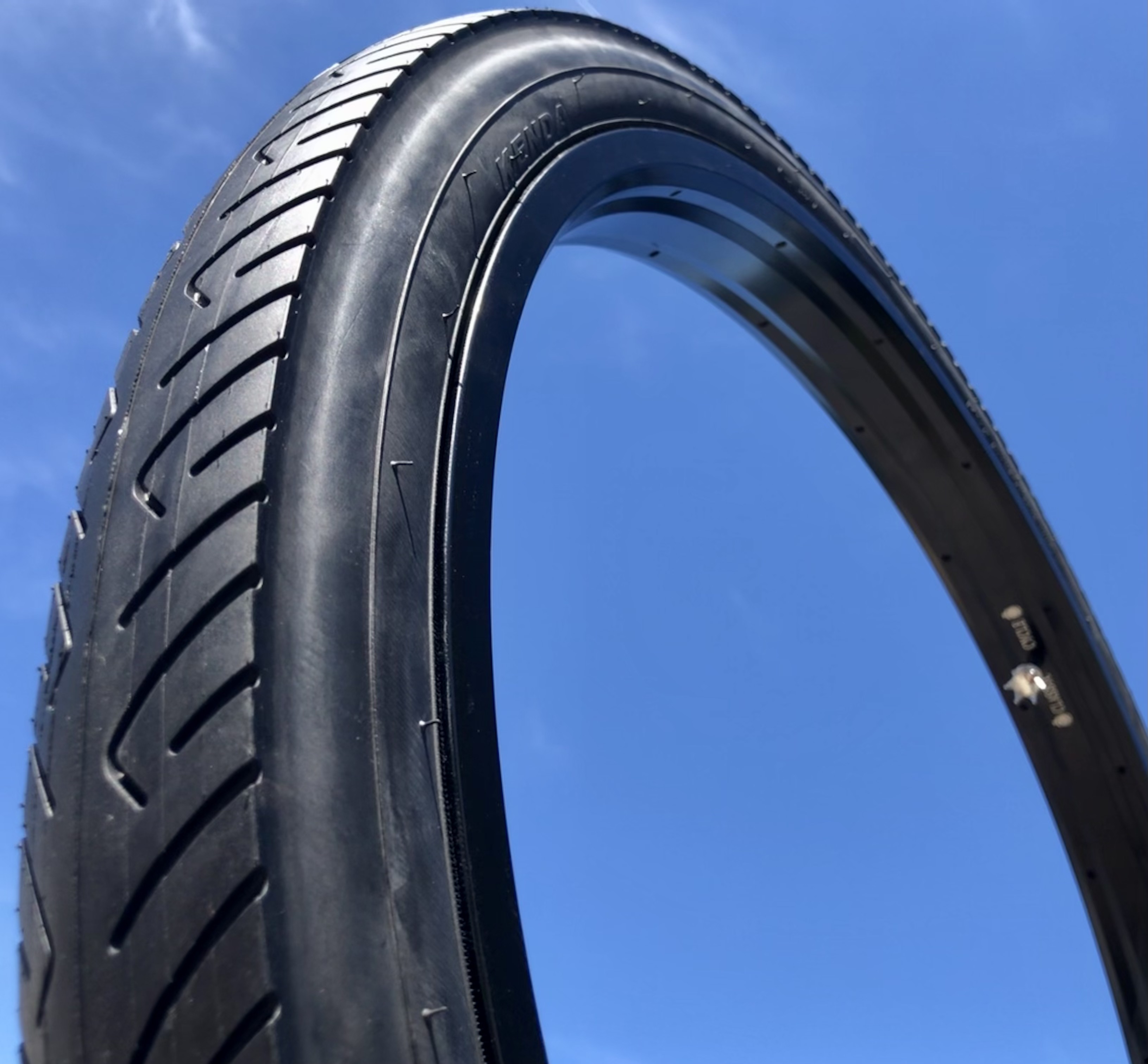 Reifen Kenda Kraze 26 x 2.125 Motorradprofil, schwarz