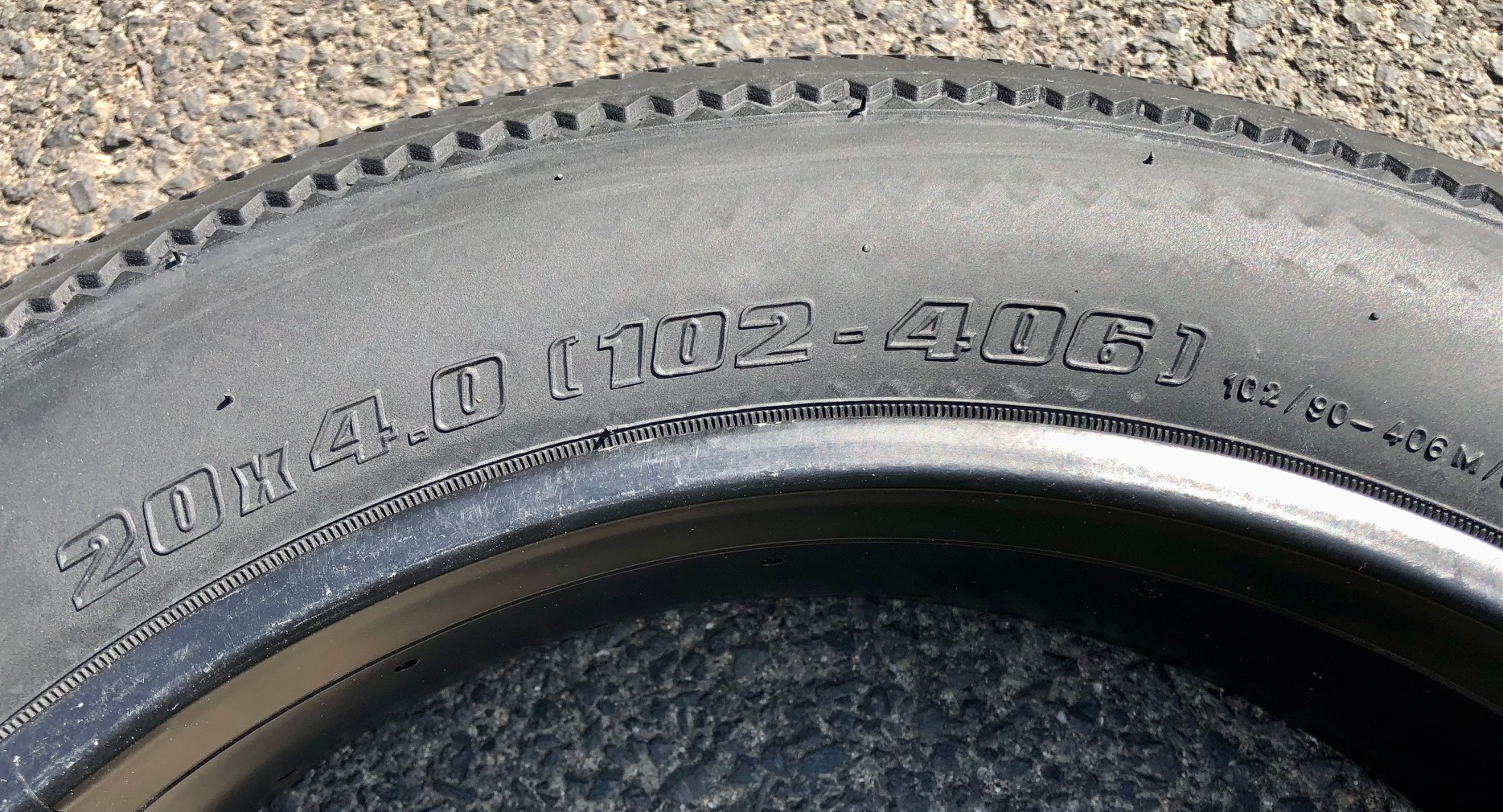 204 Reifen Zig Zag 20 x 4.0 - 97/102 - 406