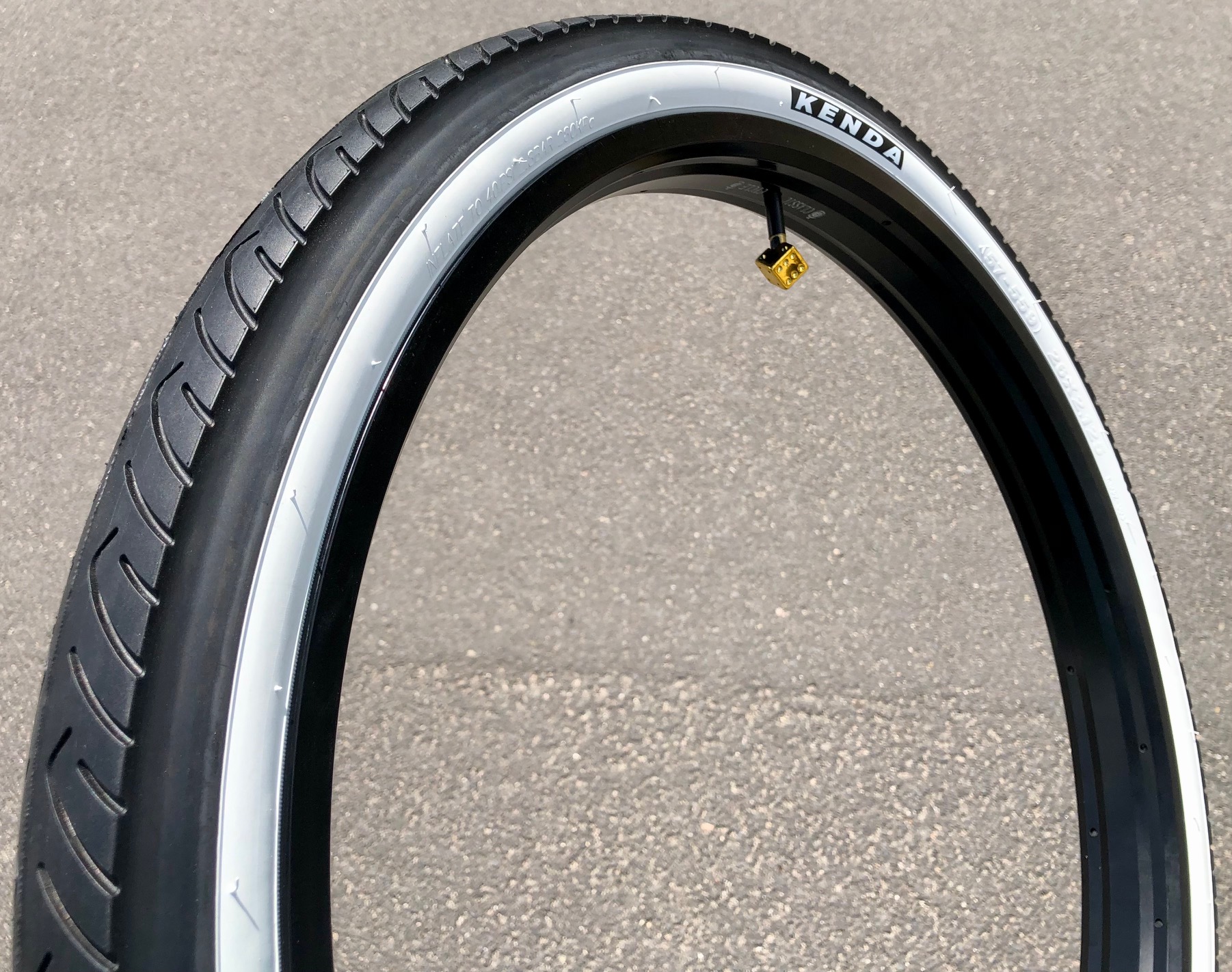 Reifen Kenda Kraze 26 x 2.125 Motorradprofil, schwarz Weißwand