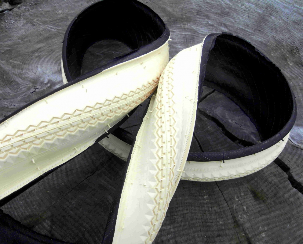 Wulstreifen 28 x 1 1/2 Creme