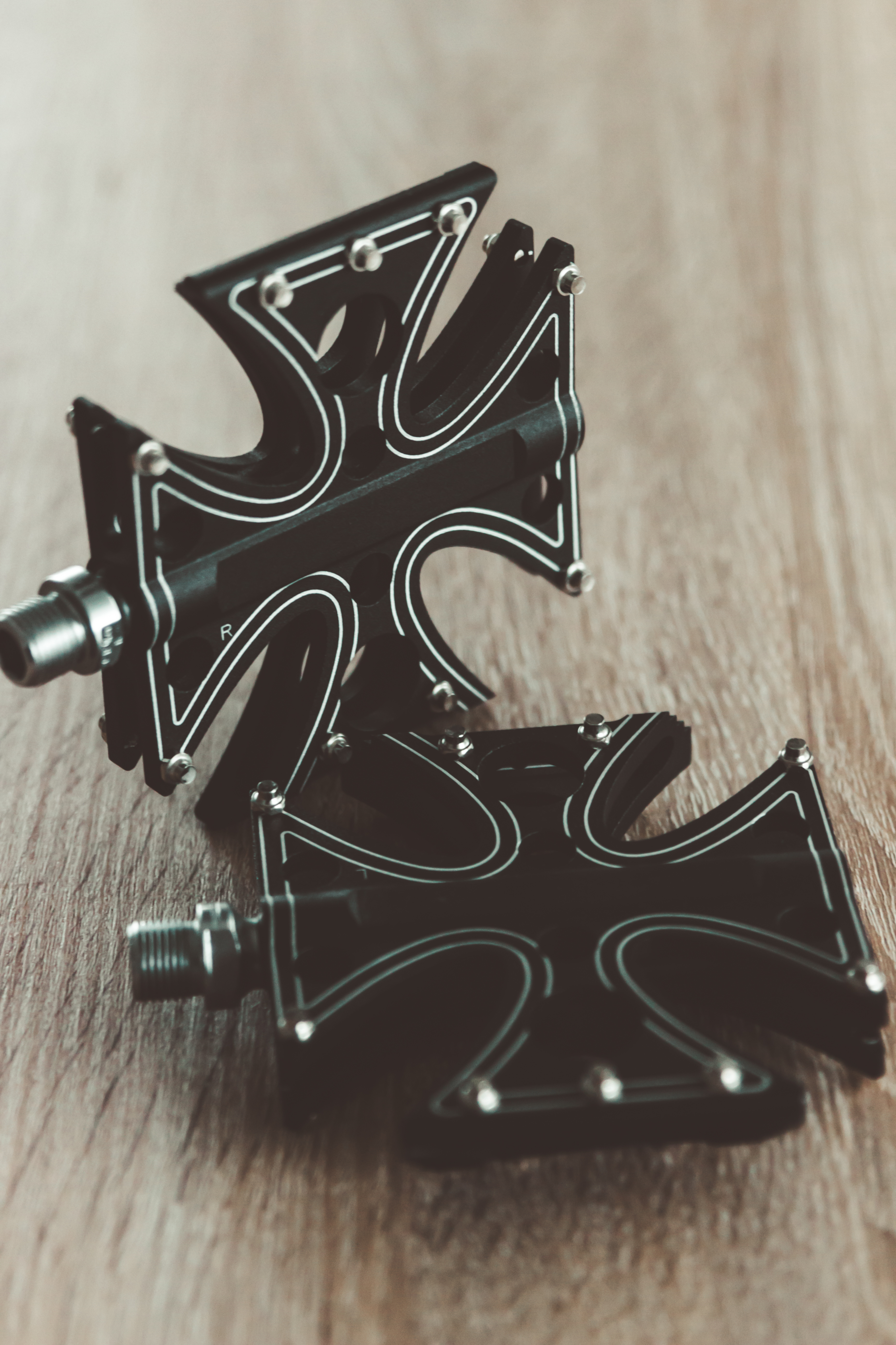 Iron Cross / Eisernes Kreuz Pedale 9/16 schwarz