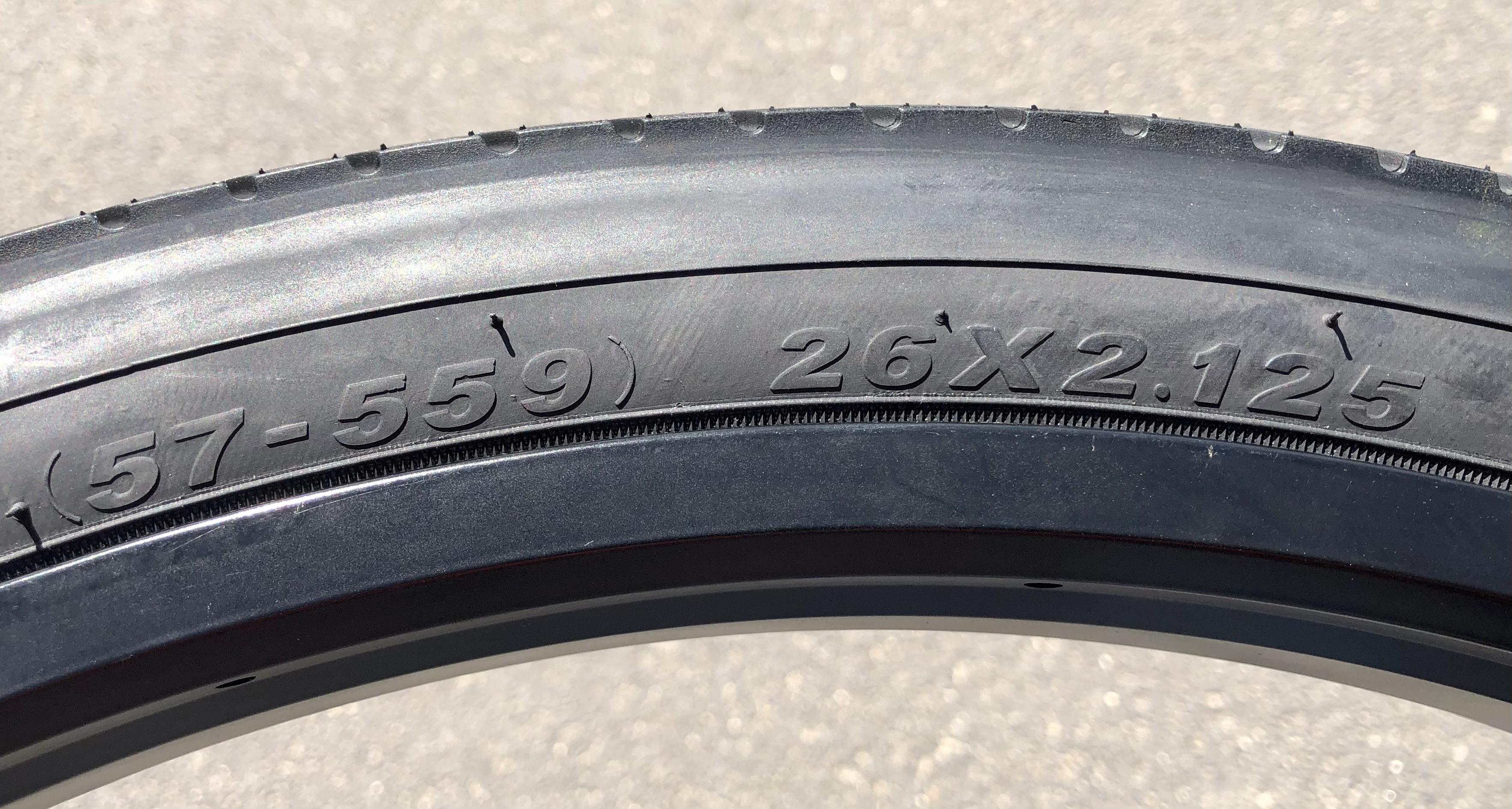 Reifen Kenda Kraze 26 x 2.125 Motorradprofil, schwarz