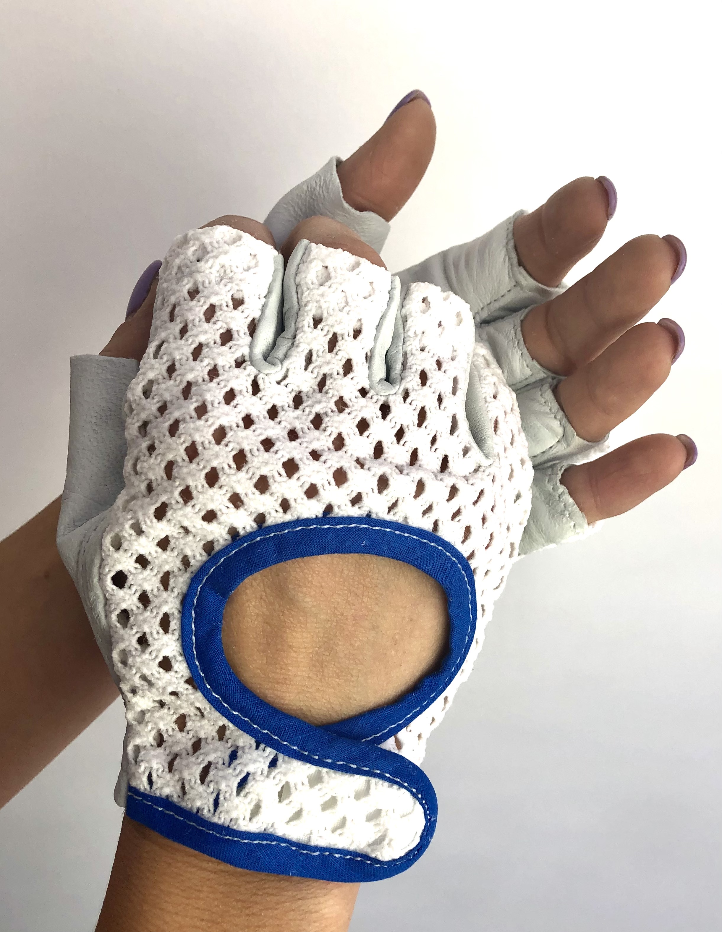 Original GANT 1970-90s Vintage Fahrradhandschuhe, Fahrerhandschuhe weiß / blau, Größe 9