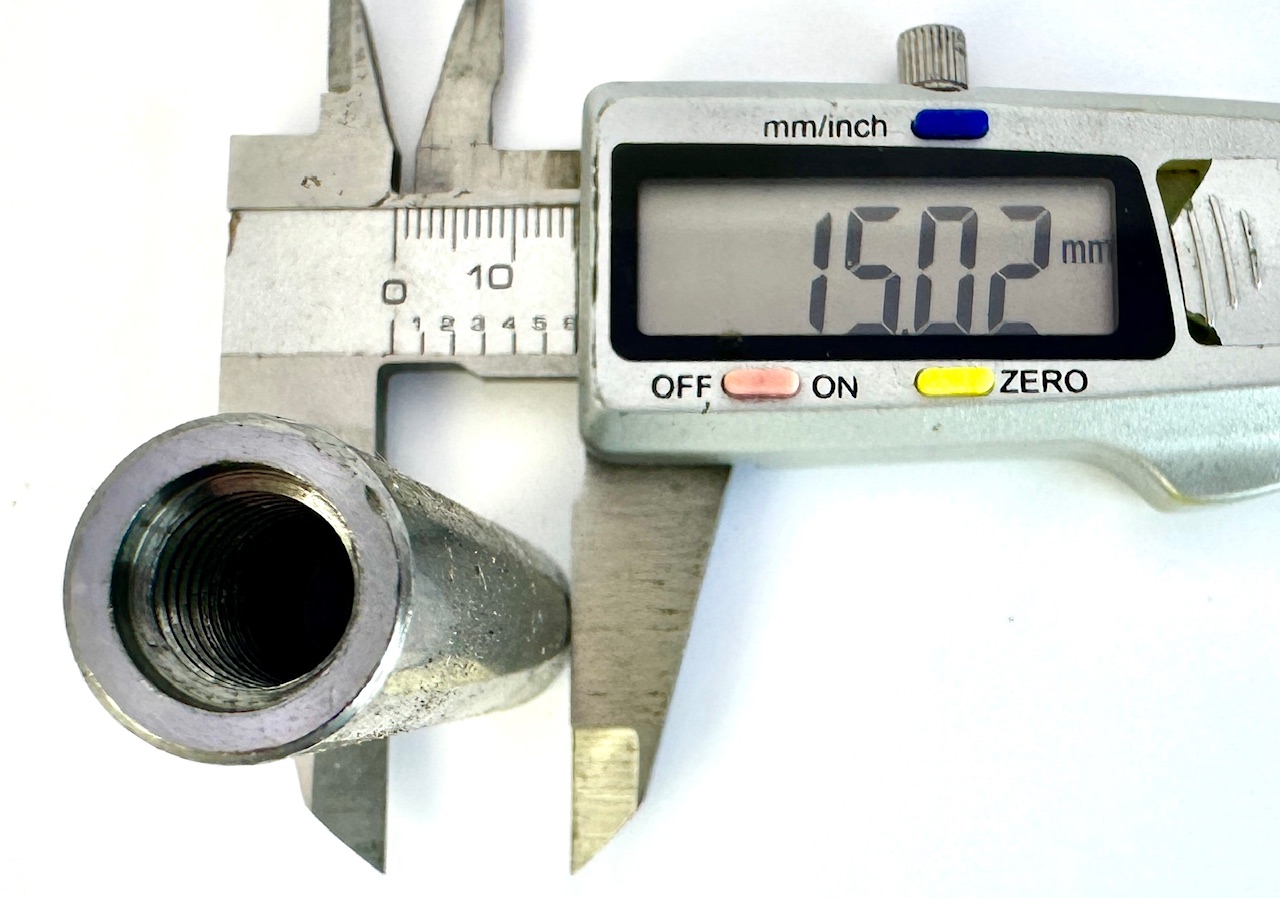 Verbindungsmuffe / Gewindehülse rund M10, 70 x 15 mm