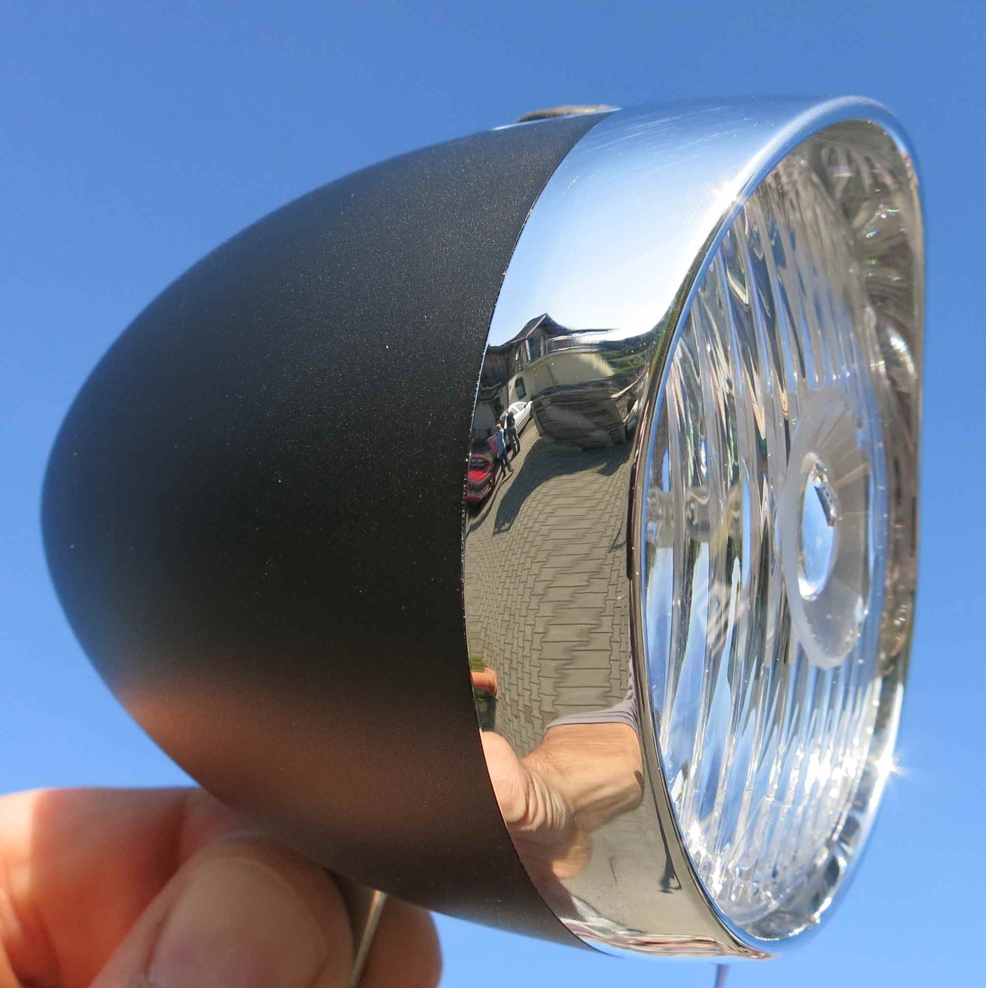 Classic Retro Batterielampe LED Schwarz -  verchromt 4 LUX
