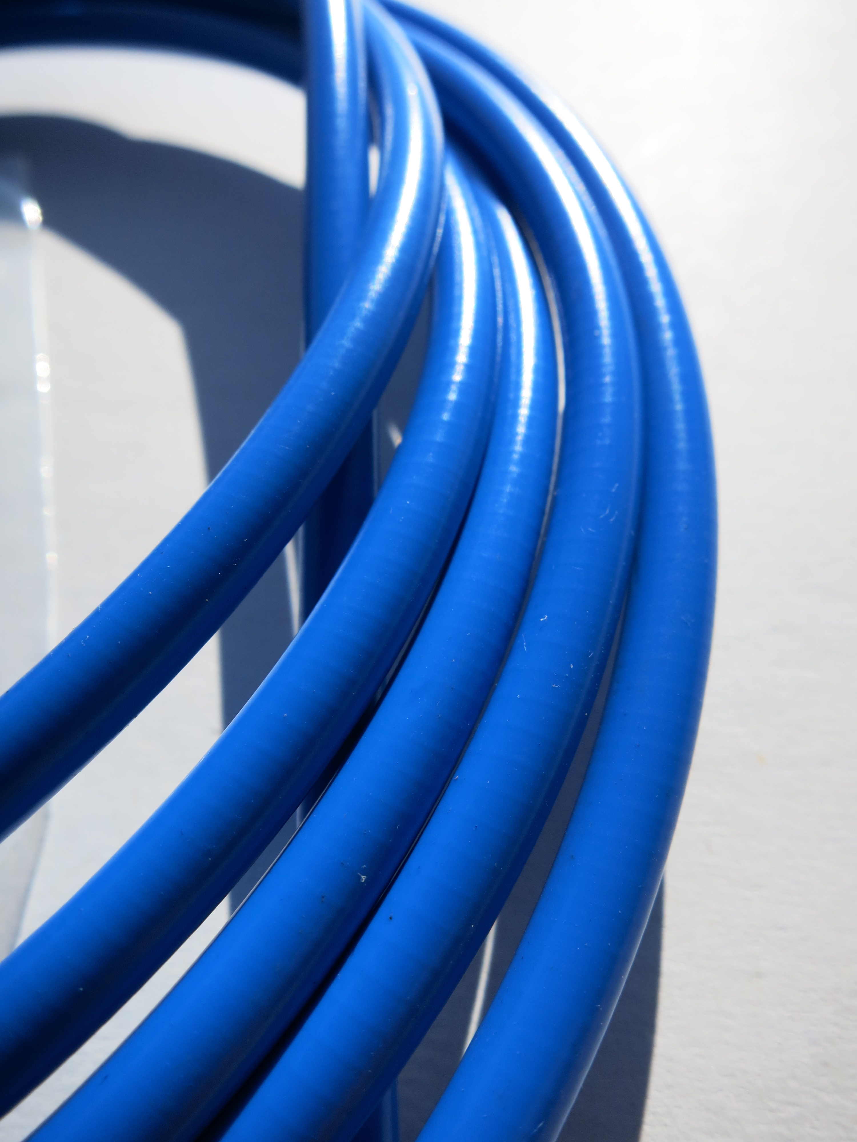 Außenzug Bowdenzug blau 2,50 m 5 mm