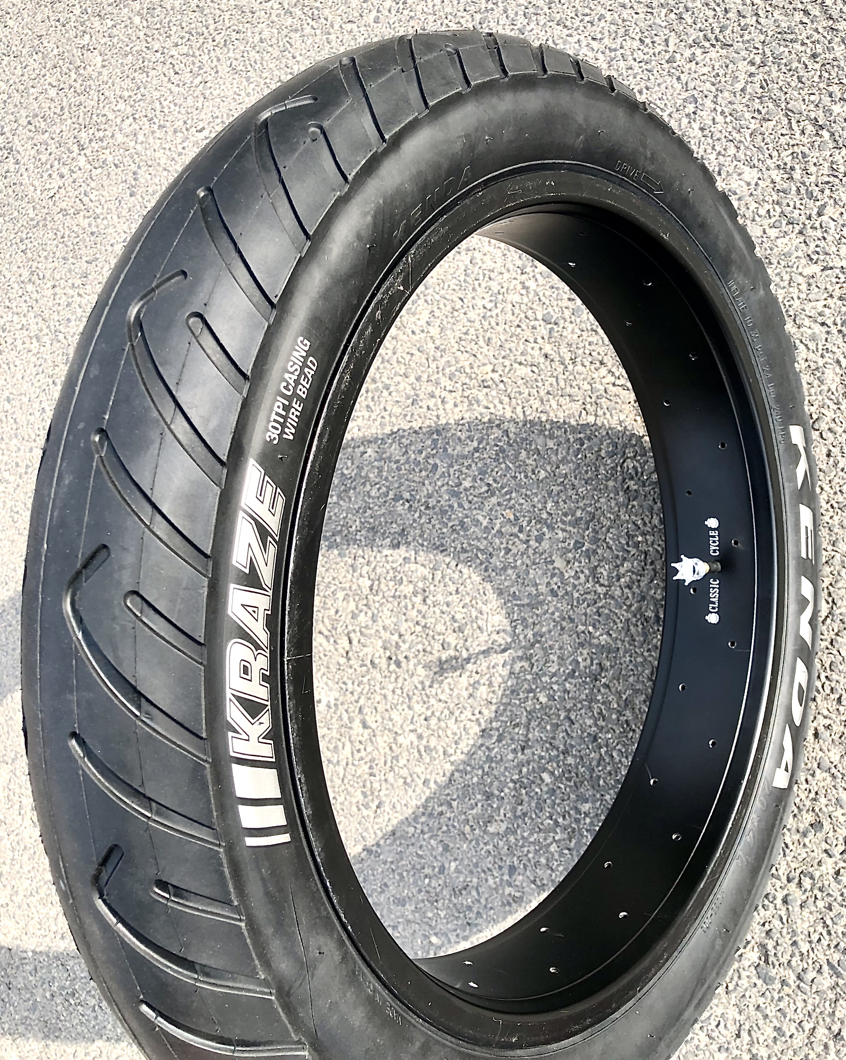 204 Reifen Kenda Kraze 20 x 4 1/4 Motorradprofil