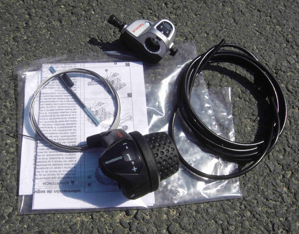 26 Zoll Hinterrad 25,4 mm Alufelge, 3-Gang Shimano mattschwarz