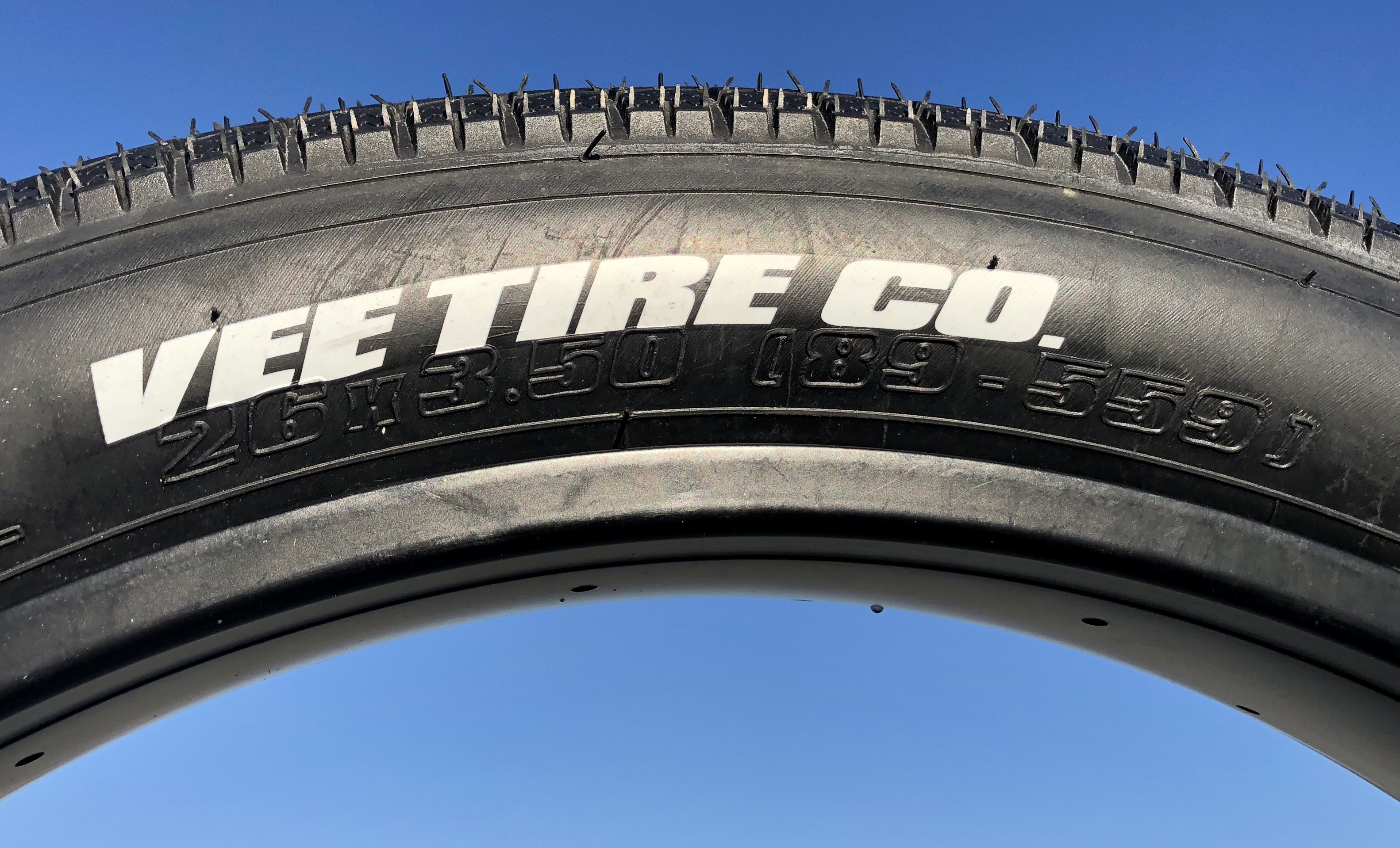 Reifen Vee Rubber Chicane 26 x 3.5 - 89 - 559 schwarz