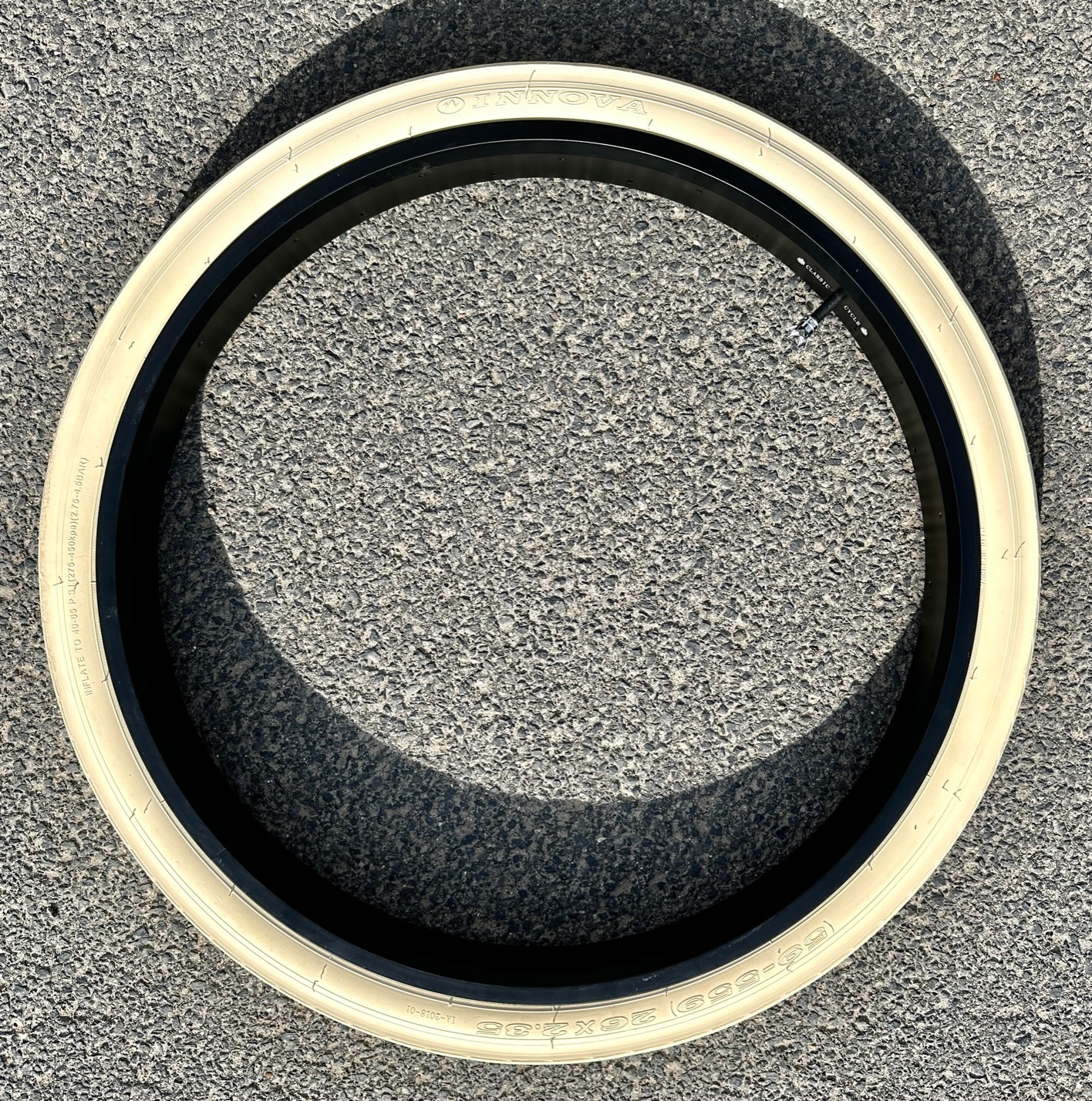 Reifen Street Hog 26 x 2.35 creme