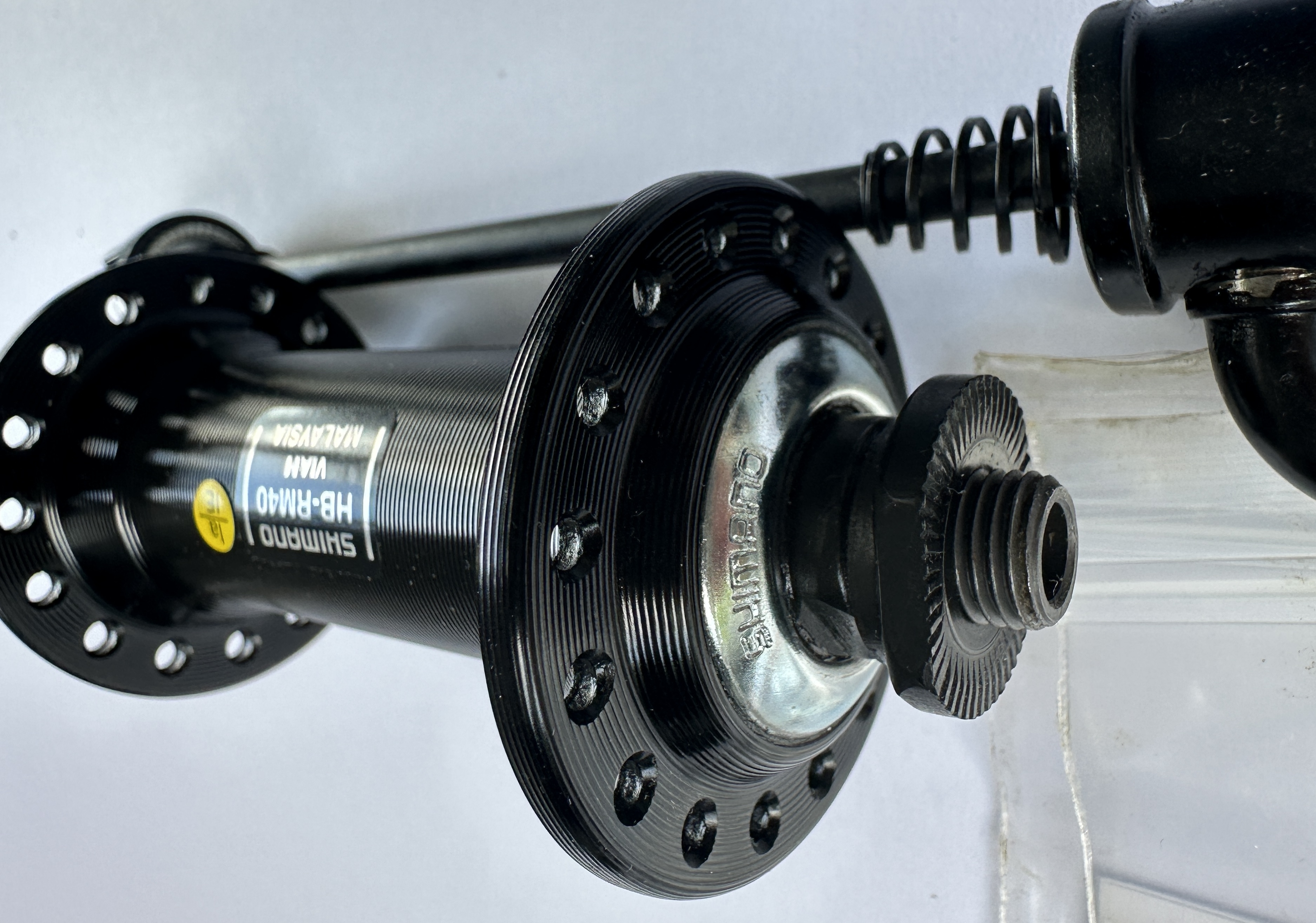 Shimano HB-RM40 Vorderradnabe 32-Loch, schwarz