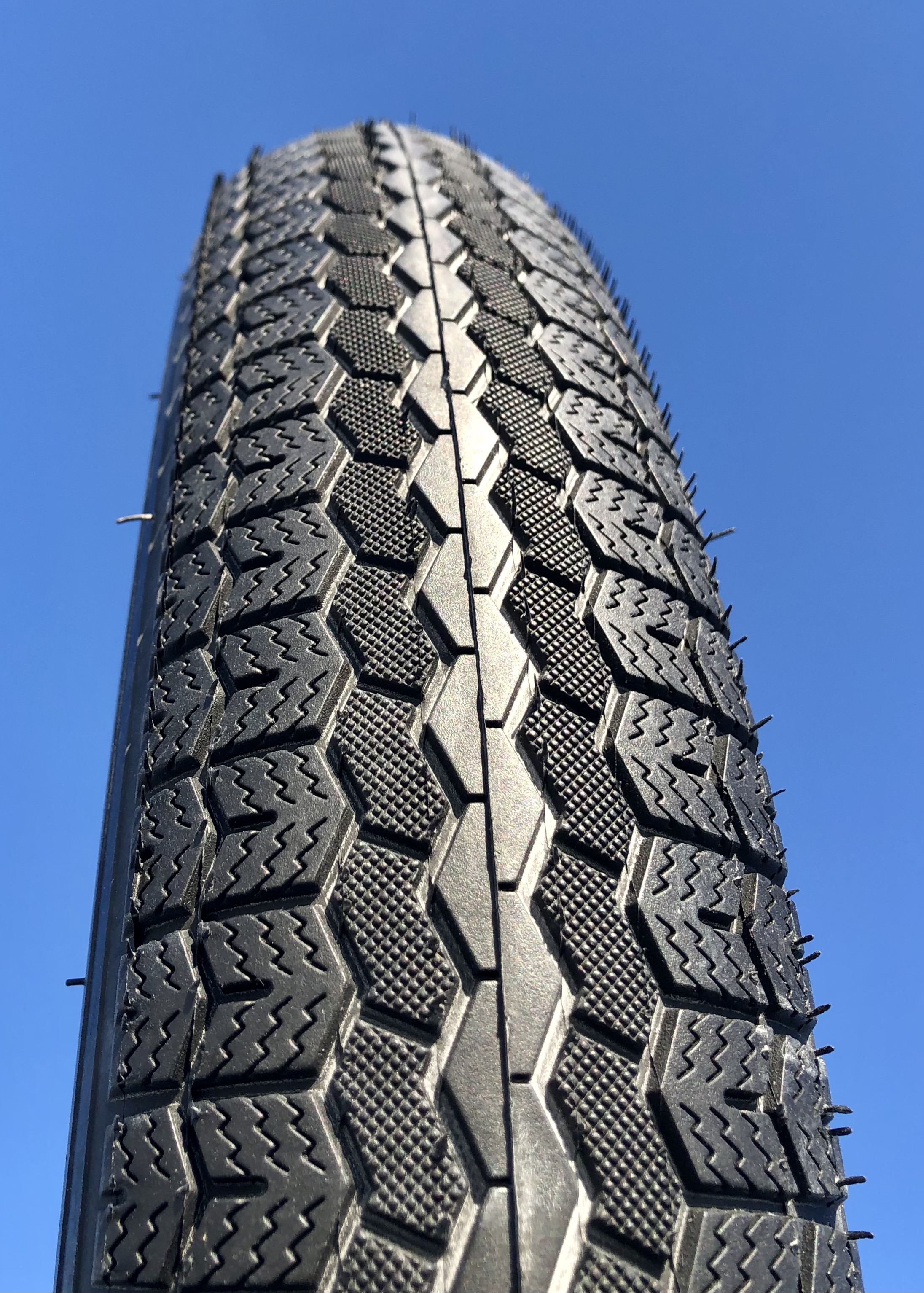 Reifen Vee Rubber Chicane 26 x 3.5 - 89 - 559 schwarz